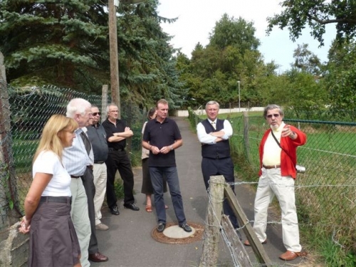 neuer-wanderweg-in-immendorf-weikerswiese-2009-09-09-wahlkampf-024.jpg