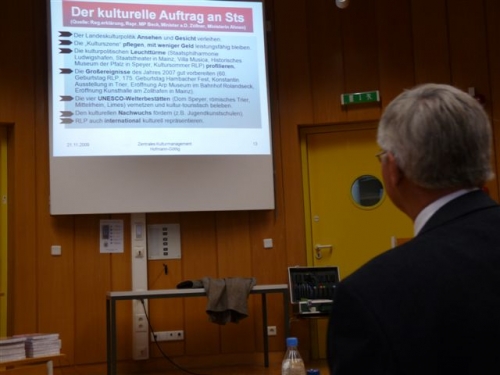 2009-11-21-kaiserslautern-ko-034power-point-vortrag.jpg