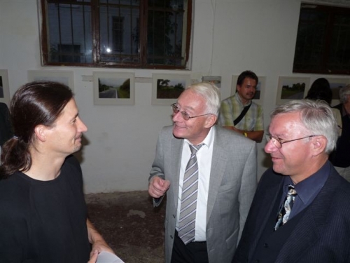 lange-museumsnacht-ob-dr-schulte-wissermann-mit-ob-kandidat-prod-dr-jhofmann-gottig-5-9-092009-09-05-wahlkampf-049.jpg