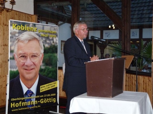 weindorf-redner-02-2009-08-24-wahlkampf-048.jpg