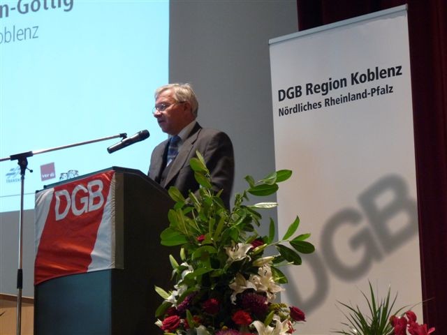 horchheim-grusweort-beim-dgb2009-09-26-wahlkampf-012 horchheim-grusweort-beim-dgb2009-09-26-wahlkampf-012