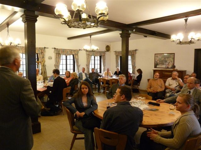 weindorf-besprechung-der-wahlerinitiative-jhg-zum-ob2009-09-16-wahlkampf-113 weindorf-besprechung-der-wahlerinitiative-jhg-zum-ob2009-09-16-wahlkampf-113