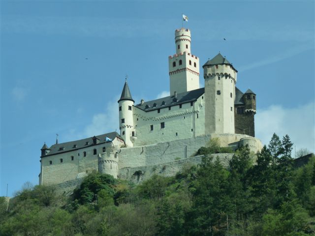 2010-04-09 Ostern Rheinsteig VM 282Für WB Die Marksburg