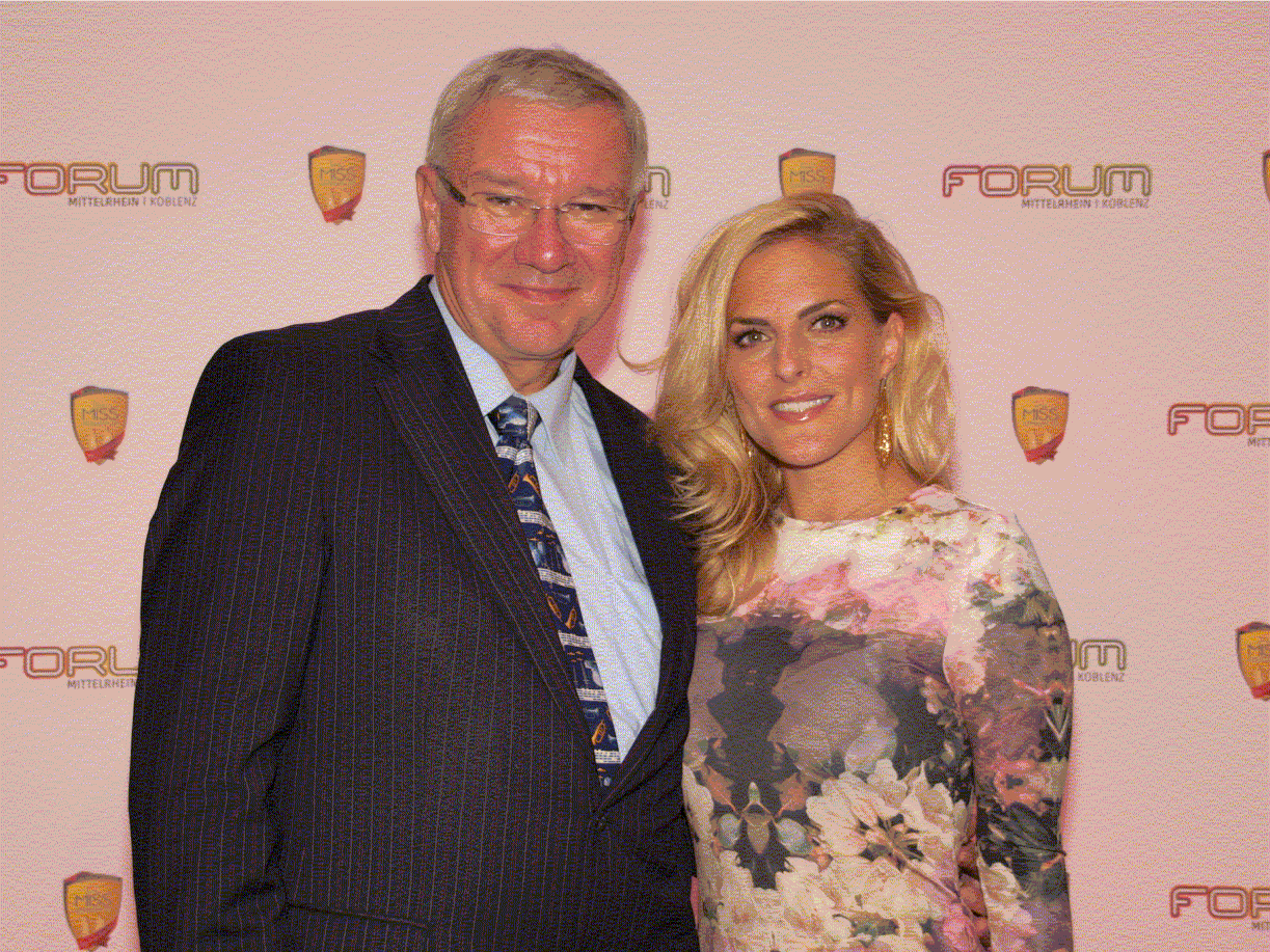 Udo Stanzlawski, 04.10.2014_Sandy Mölling mit OB Hofmann-Göttig