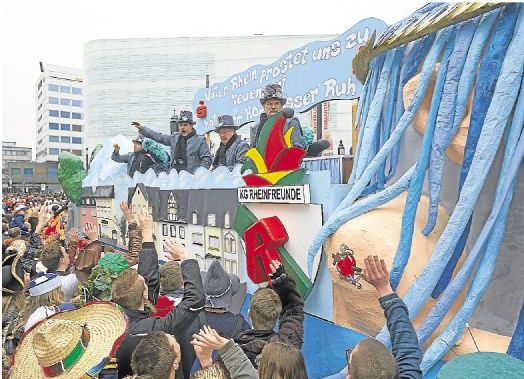 rz 21.2.2015, S. 14 -3 Wagen11922fe7e4d386e